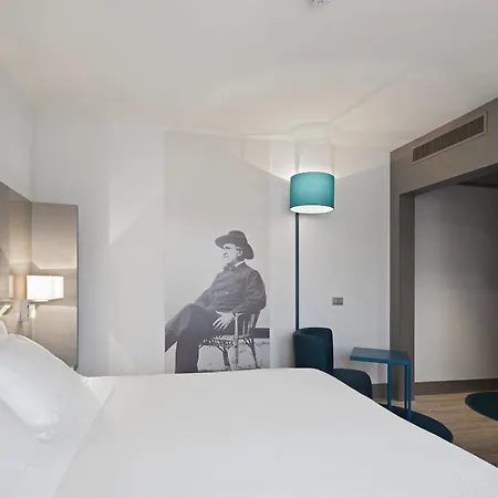 Nh Hotel 4*
