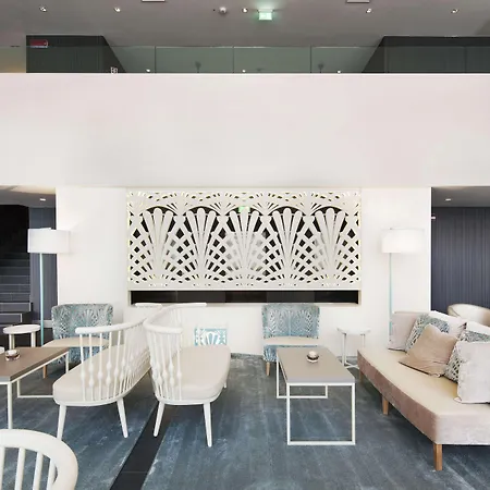 Hotel Nh 4*