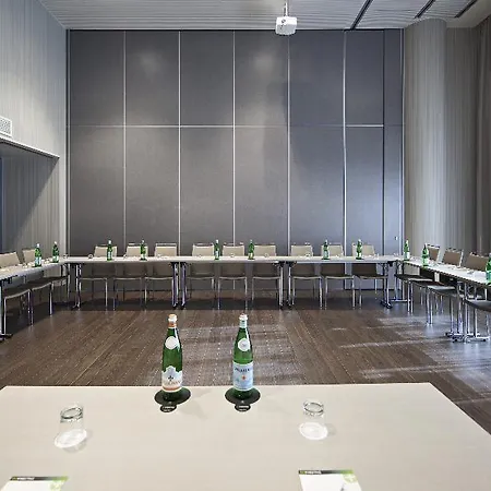 Nh Hotel Parma