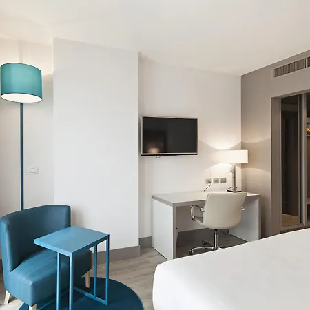 Hotel Nh 4*