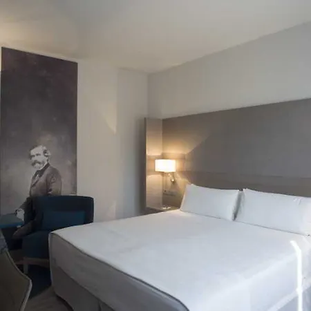 Nh Hotel