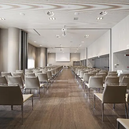 Nh Hotel 4*