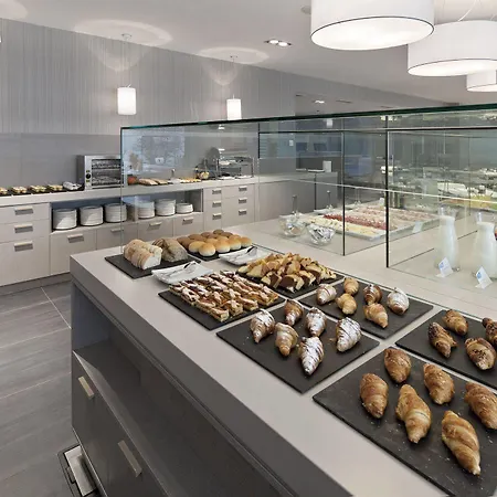 Nh Hotel Parma